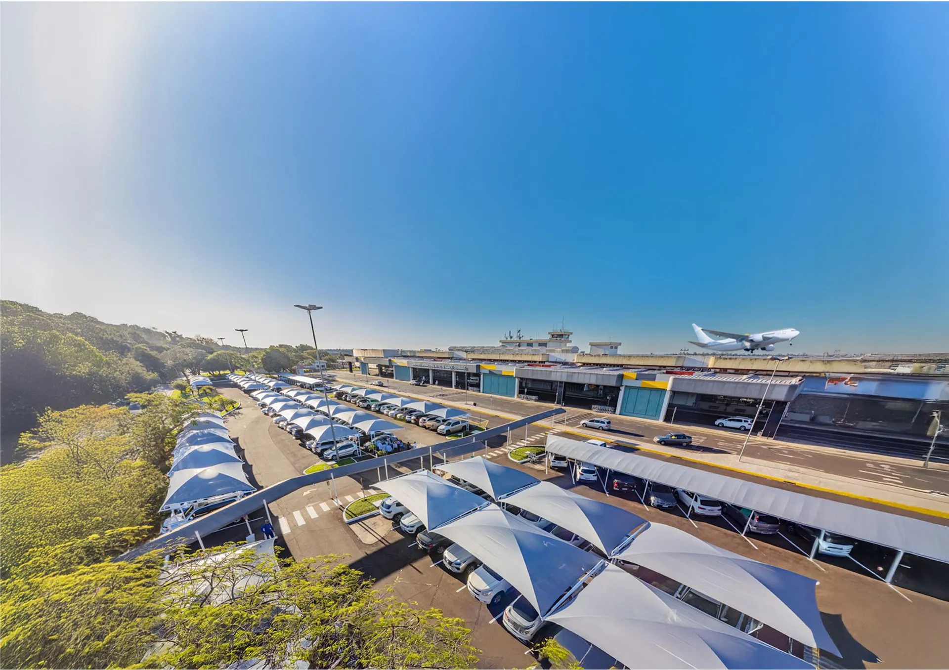 Aeroporto de Foz do Iguaçu: Por Que a Localização do Estacionamento Importa?